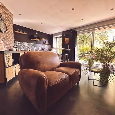 Pensión Le Loft Dompierre-Sur-Helpe